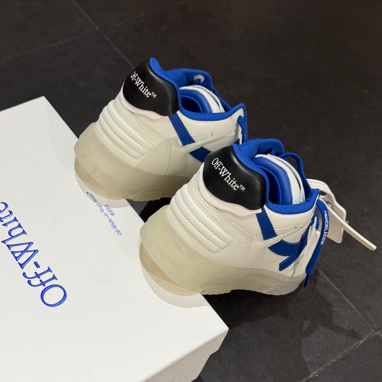 Off White Out Of Office Transparent - White & Navy