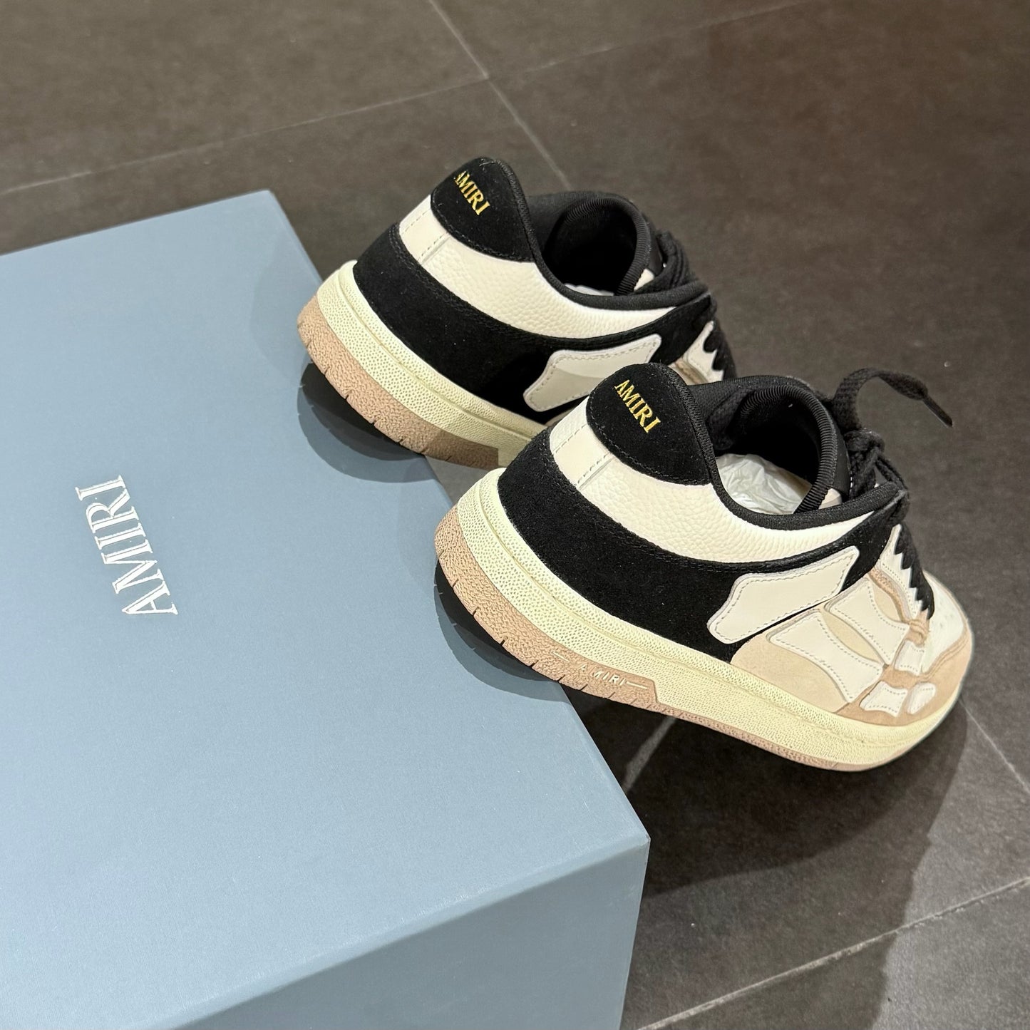 Amiri Distressed Skel Top Low - Brown & White