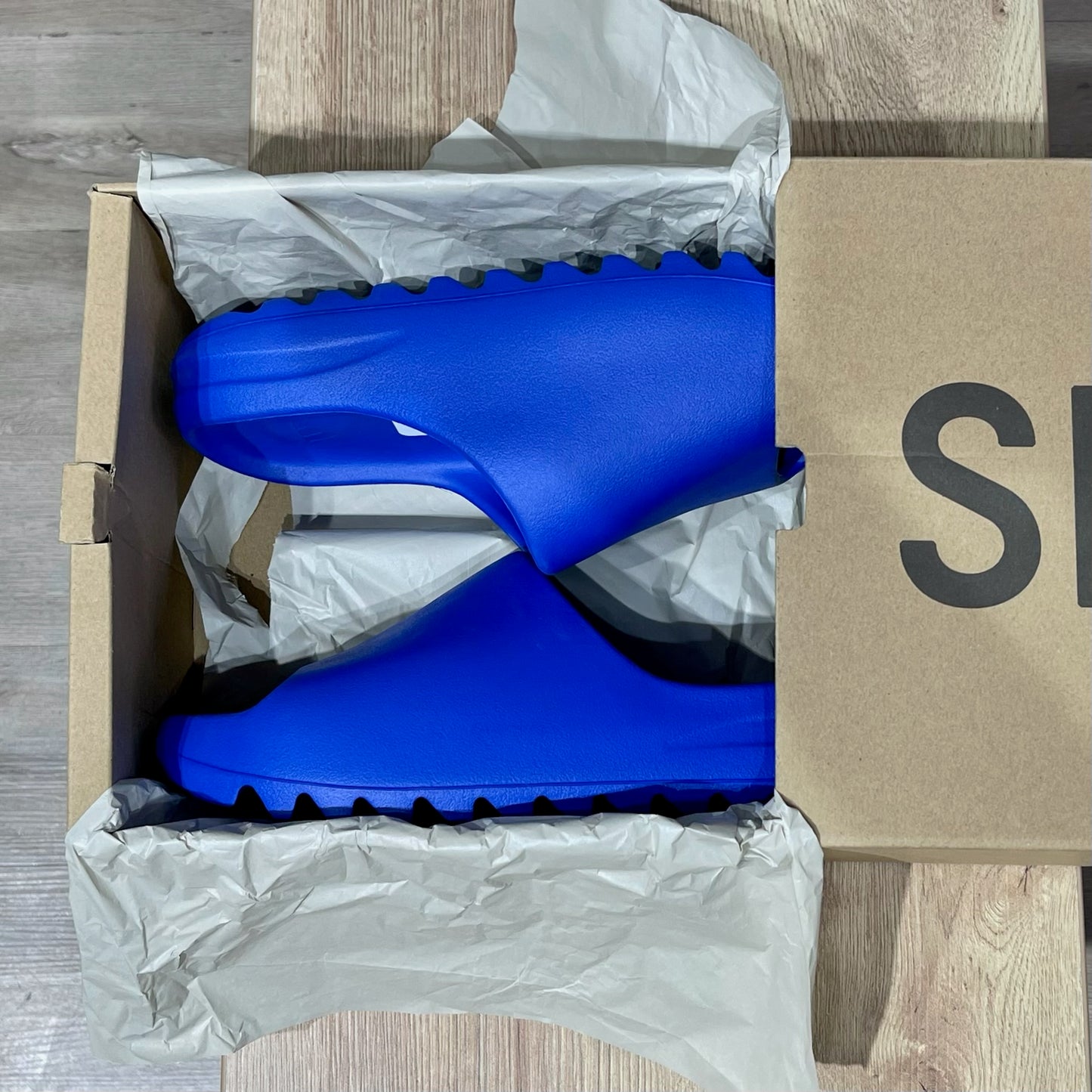 Yeezy Slides - Azure