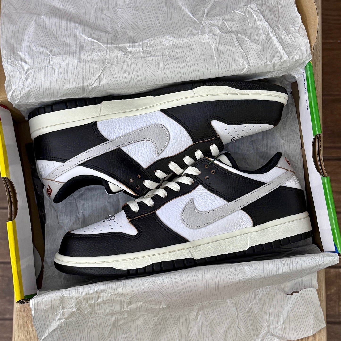 Nike SB x HUF Dunk Low - San Francisco