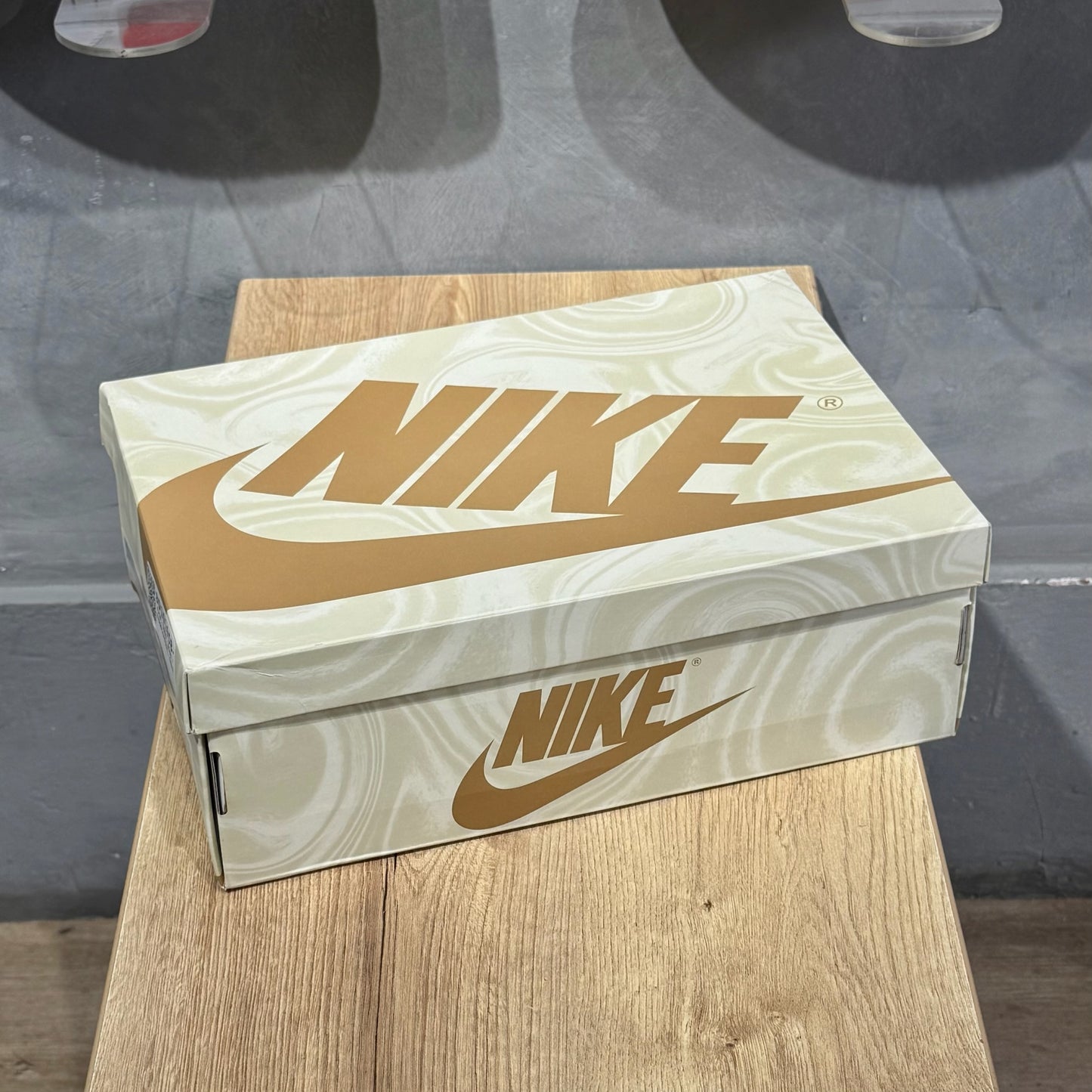 Jordan 1 High - Latte (W)