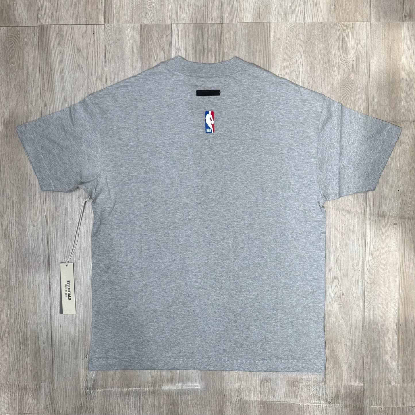 Essentials Bulls Tee - Warm Heather