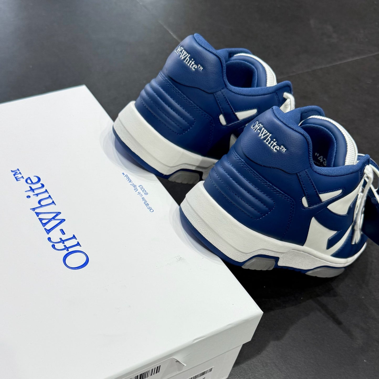 Off White Out Of Office - White & Royal Blue