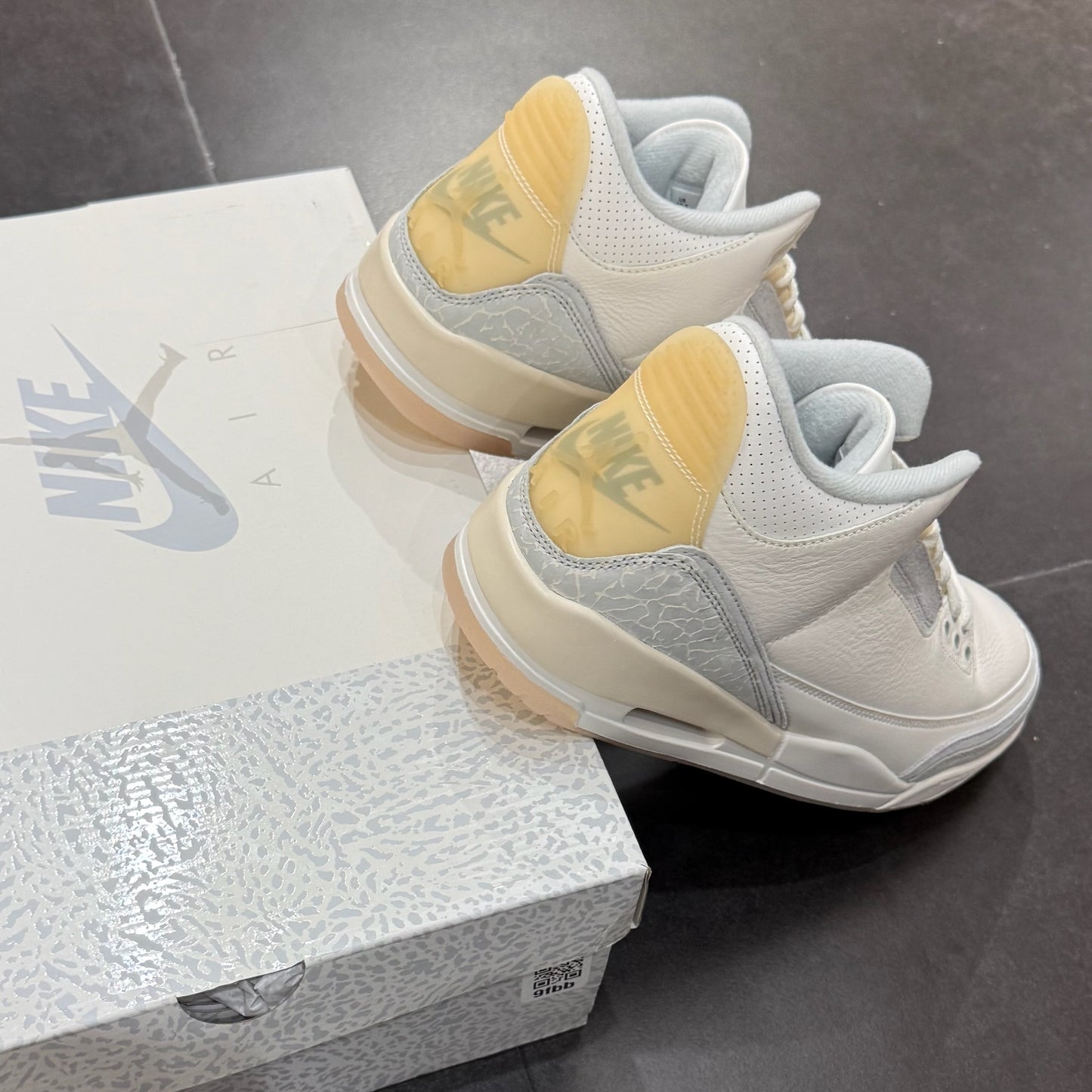 Jordan 3 Craft Ivory