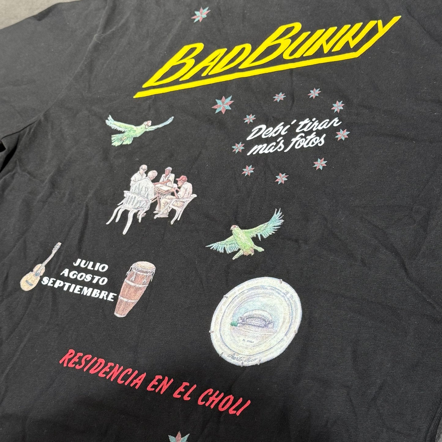 Bad Bunny Merch No Me Quiero Ir De Aqui Tee - Black