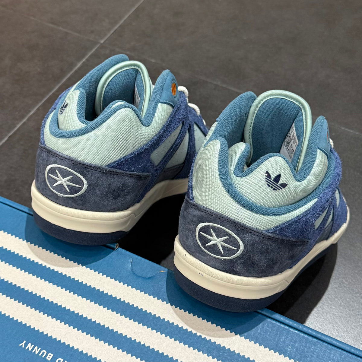 Adidas x Bad Bunny Badbo 1.0 - Night Navy