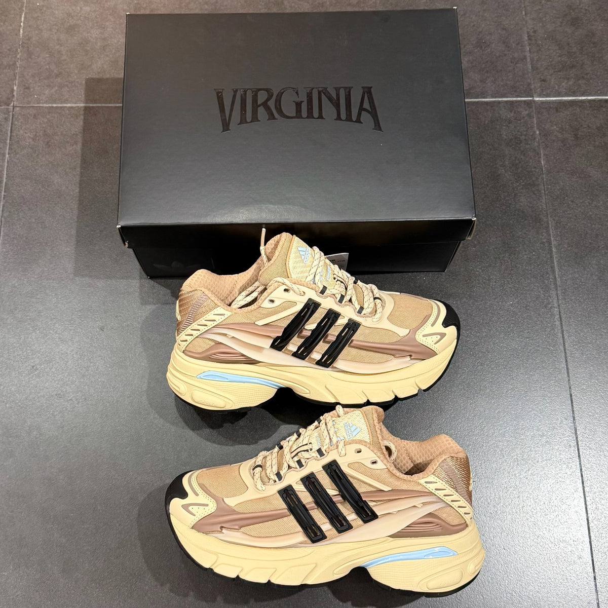 Adidas x Pharrell Williams Adistar Jellyfish - Crystal Sand