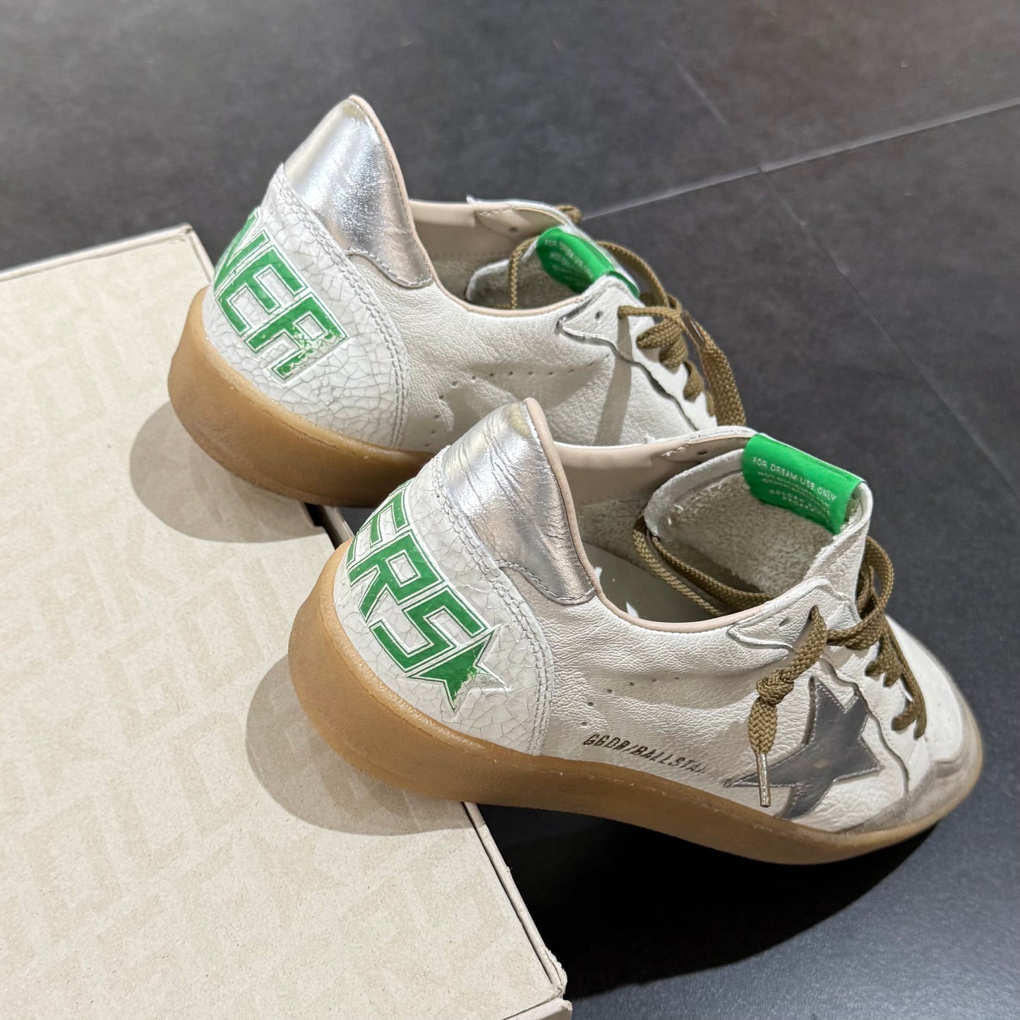 Golden Goose Ball Star - White Beige Silver