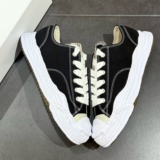 Maison Mihara Yasuhiro Hank OG Sole Canvas Low - Black