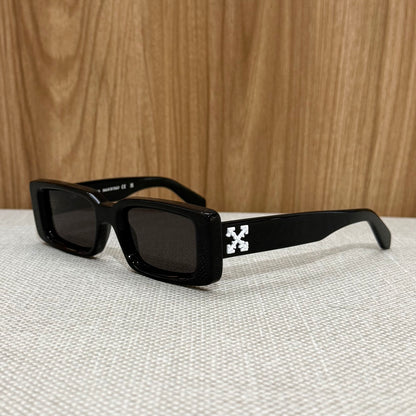 Off White Arthur Sunglasses - Black & Dark Grey