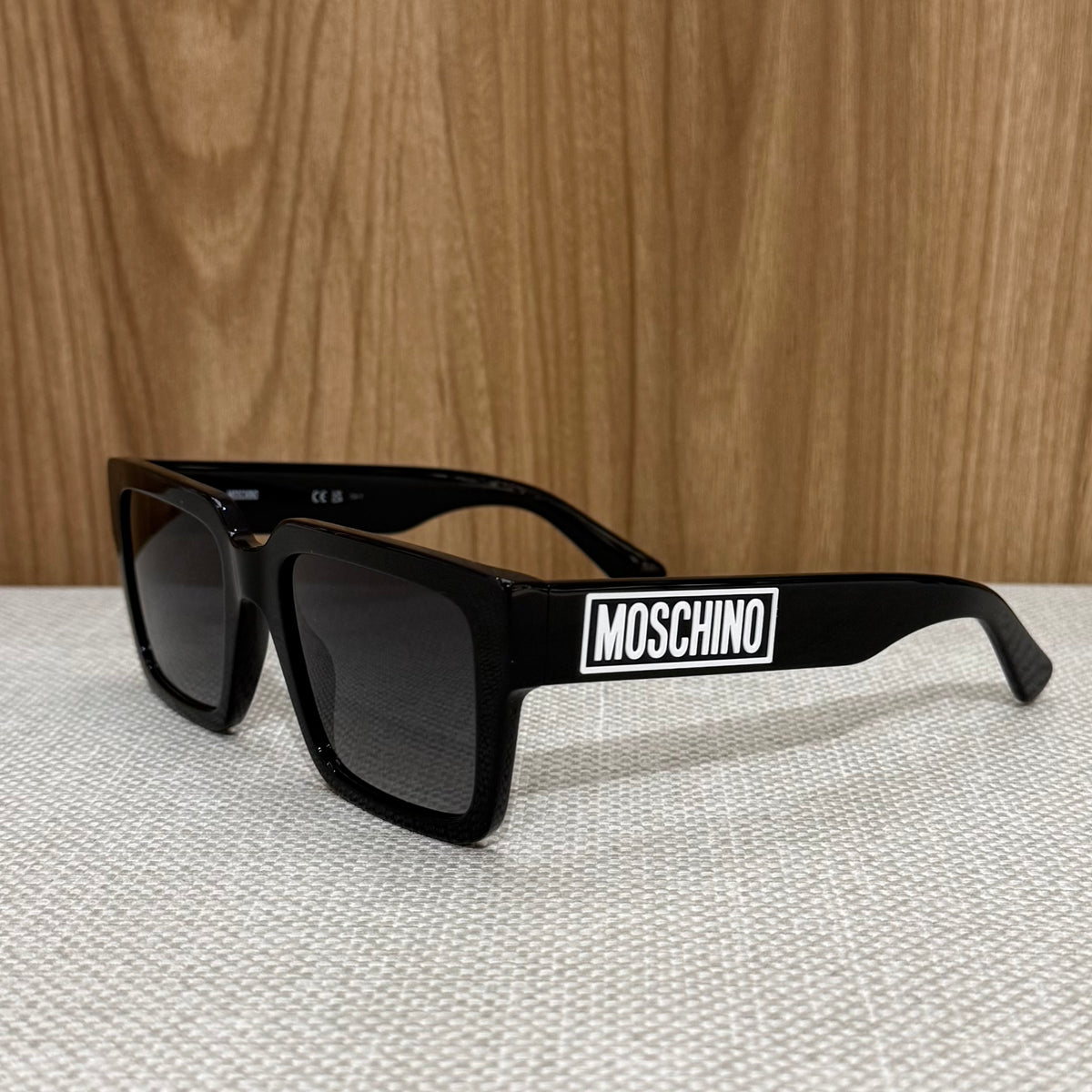 Moschino MOS175/S Sunglasses - Black & White