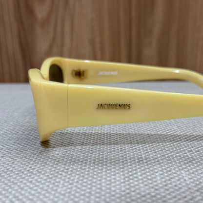 Jacquemus The Ovalo Sunglasses - Cream