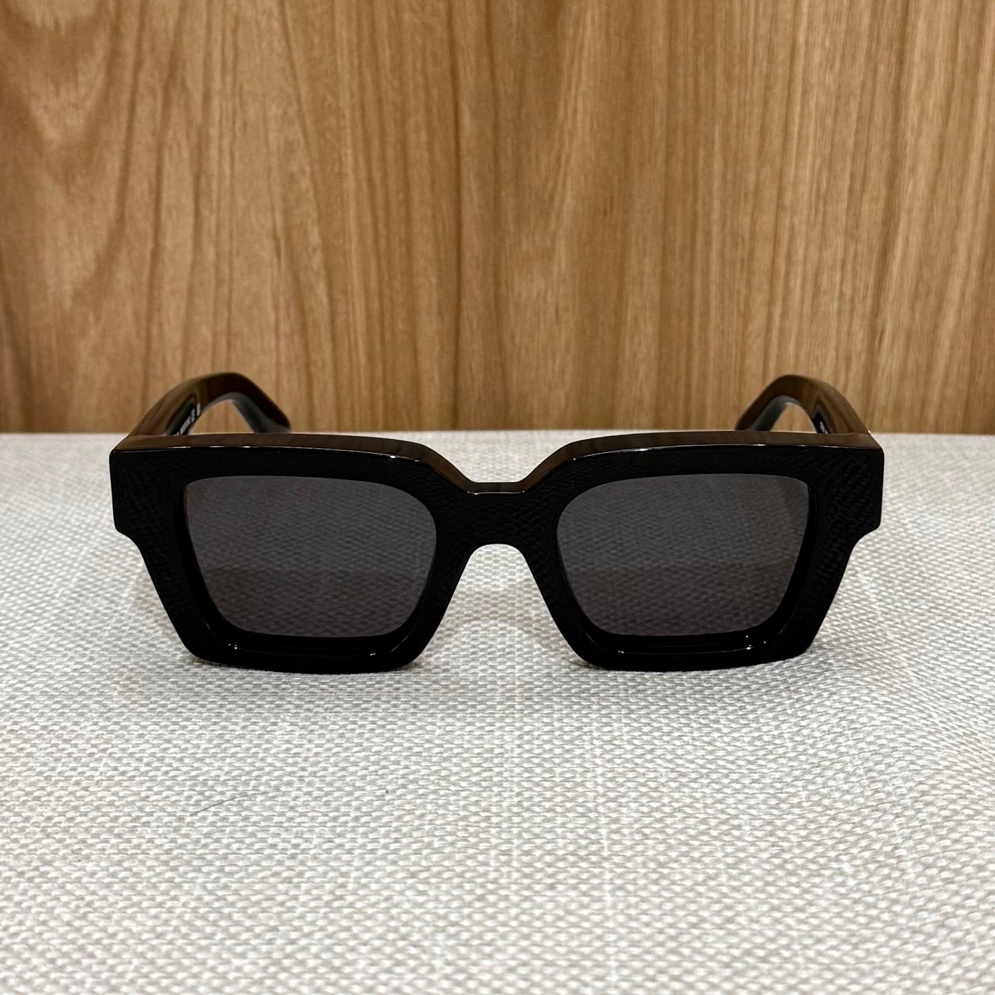 Off White Virgil Logo Sunglasses - Black & White