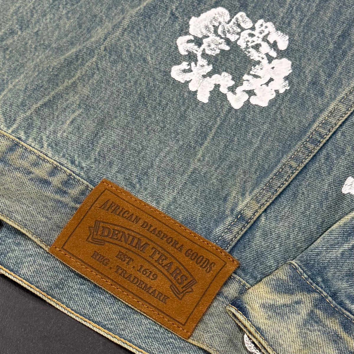 Denim Tears Cotton Wreath Denim Jacket - Dirty Wash
