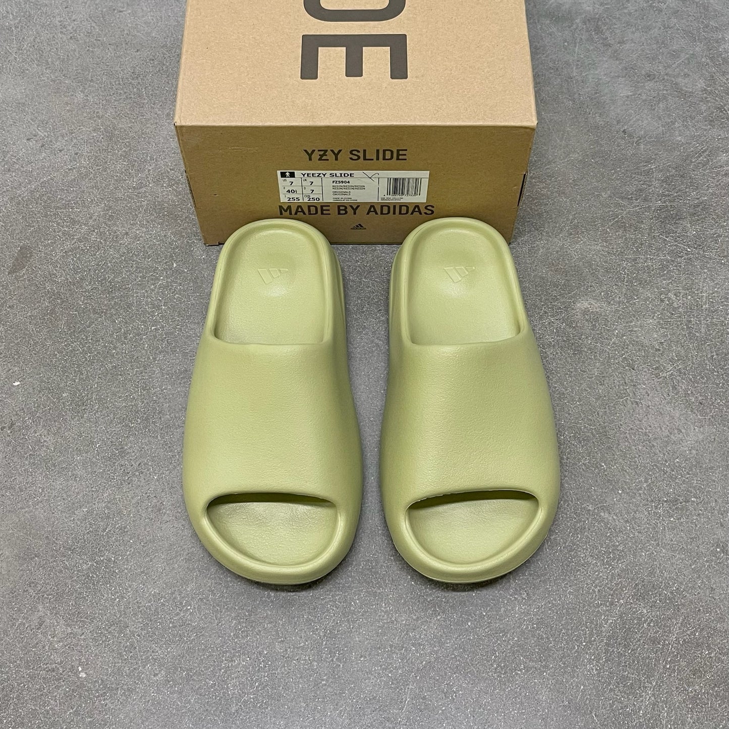 Yeezy Slides - Resin