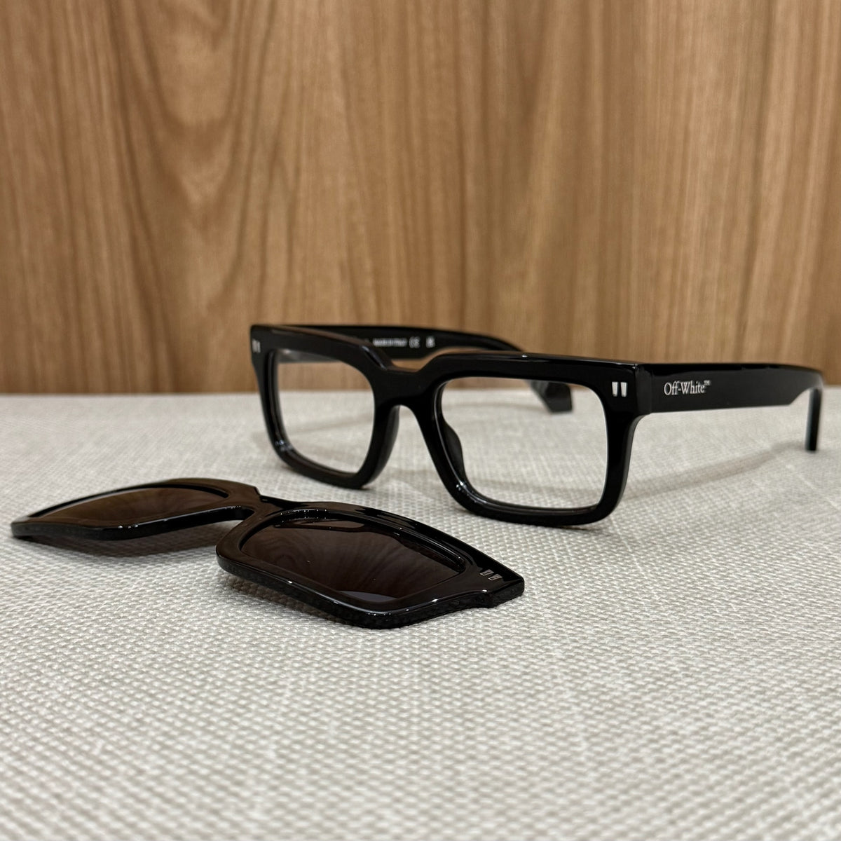Off White Clip-On Logo Sunglasses - Black