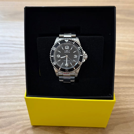 Invicta Speciaty Rowan 40mm Steel - Grey & Black