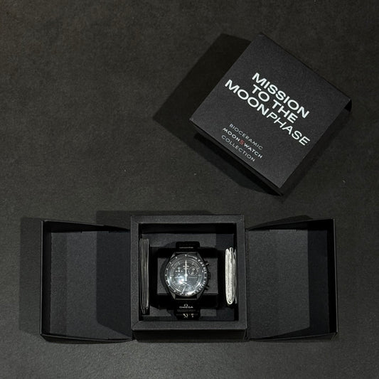 Swatch x Omega x Snoopy Bioceramic Moonswatch 42 mm - Mission to the Moon