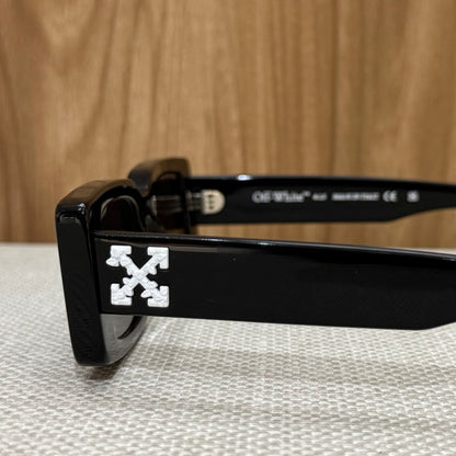 Off White Arthur Sunglasses - Black & Dark Grey