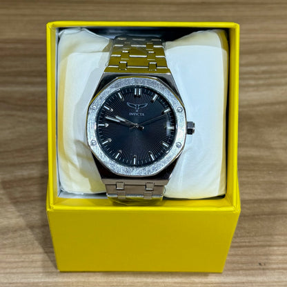 Invicta Specialty Watch 42mm - Silver