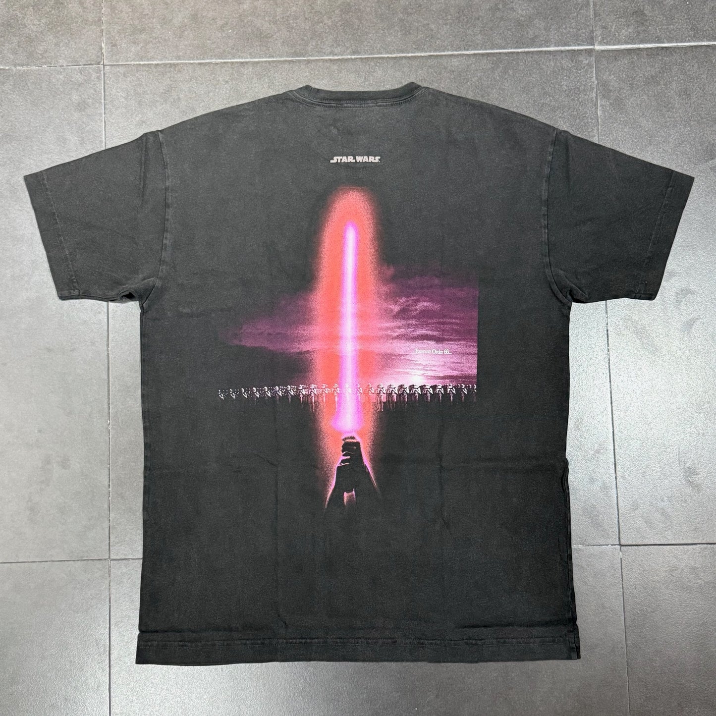 Kith x Star Wars Jedi Vs Sith Tee - Black