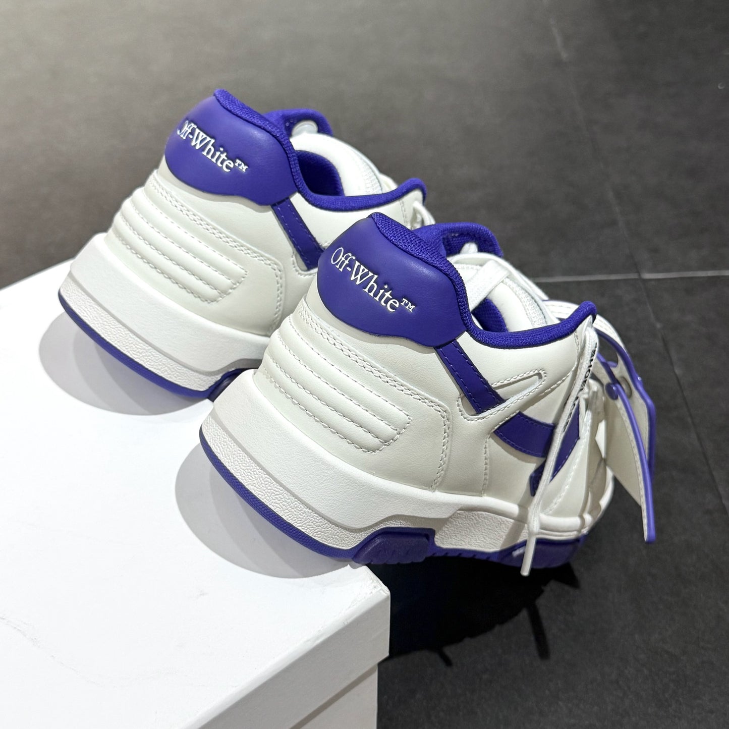 Off White Out Of Office - White & Dark Blue