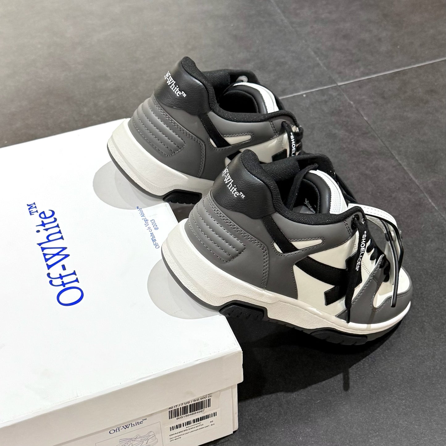 Off White Out Of Office - Dark Grey & White