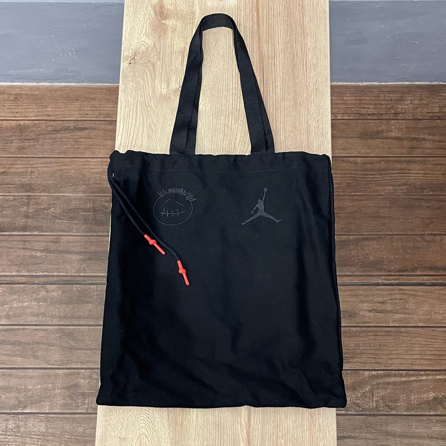 Jordan x Travis Scott Jumpman Jack - University Red