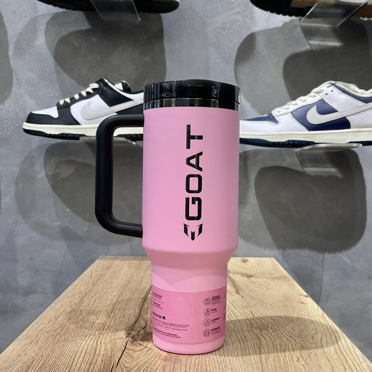 Stanley x Messi The Goat Tumbler 40 oz / 1.2 L - Pink