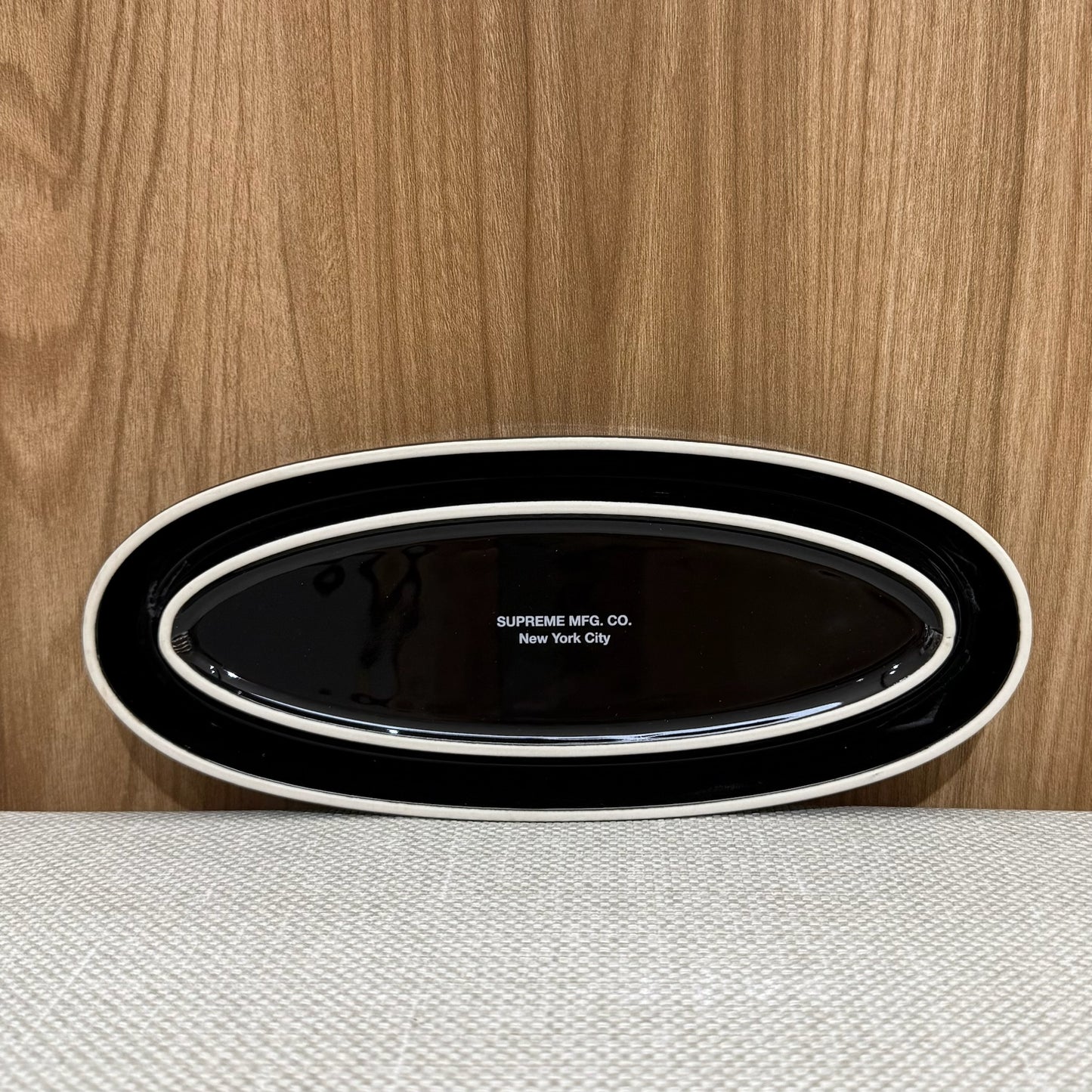 Supreme Oval Tray - Black