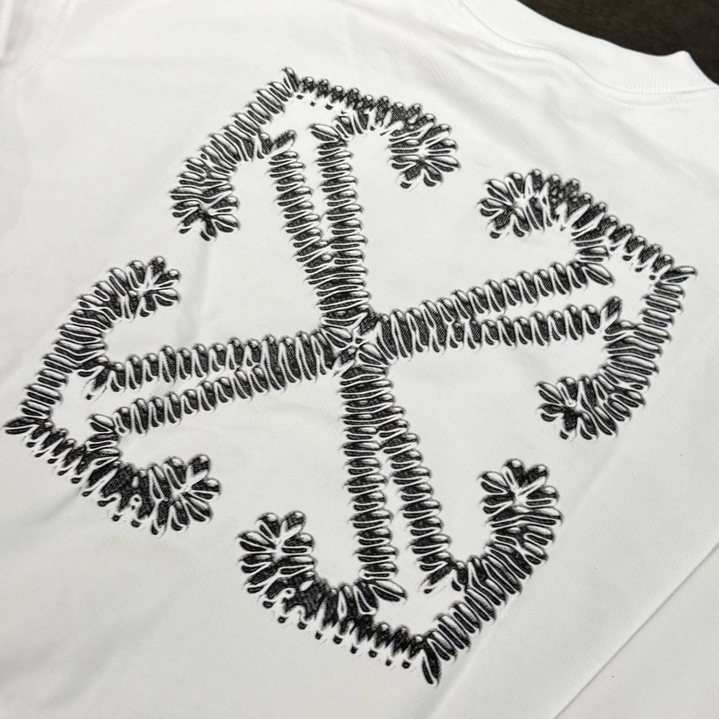 Off White Tattoo Arrow Skate Crewneck - White