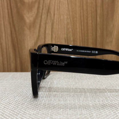 Off White Sunglasses Montura - Black & White