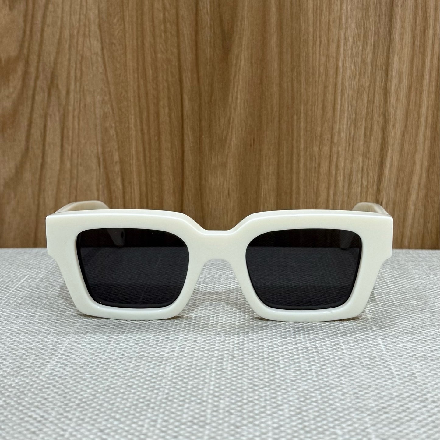 Off White Virgil Logo Sunglasses - White & Black