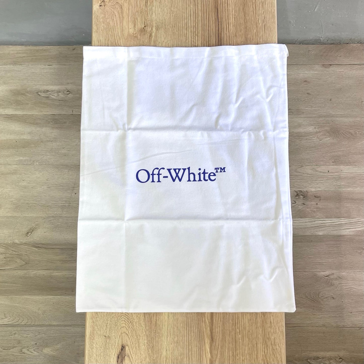Off White Out Of Office - Panda