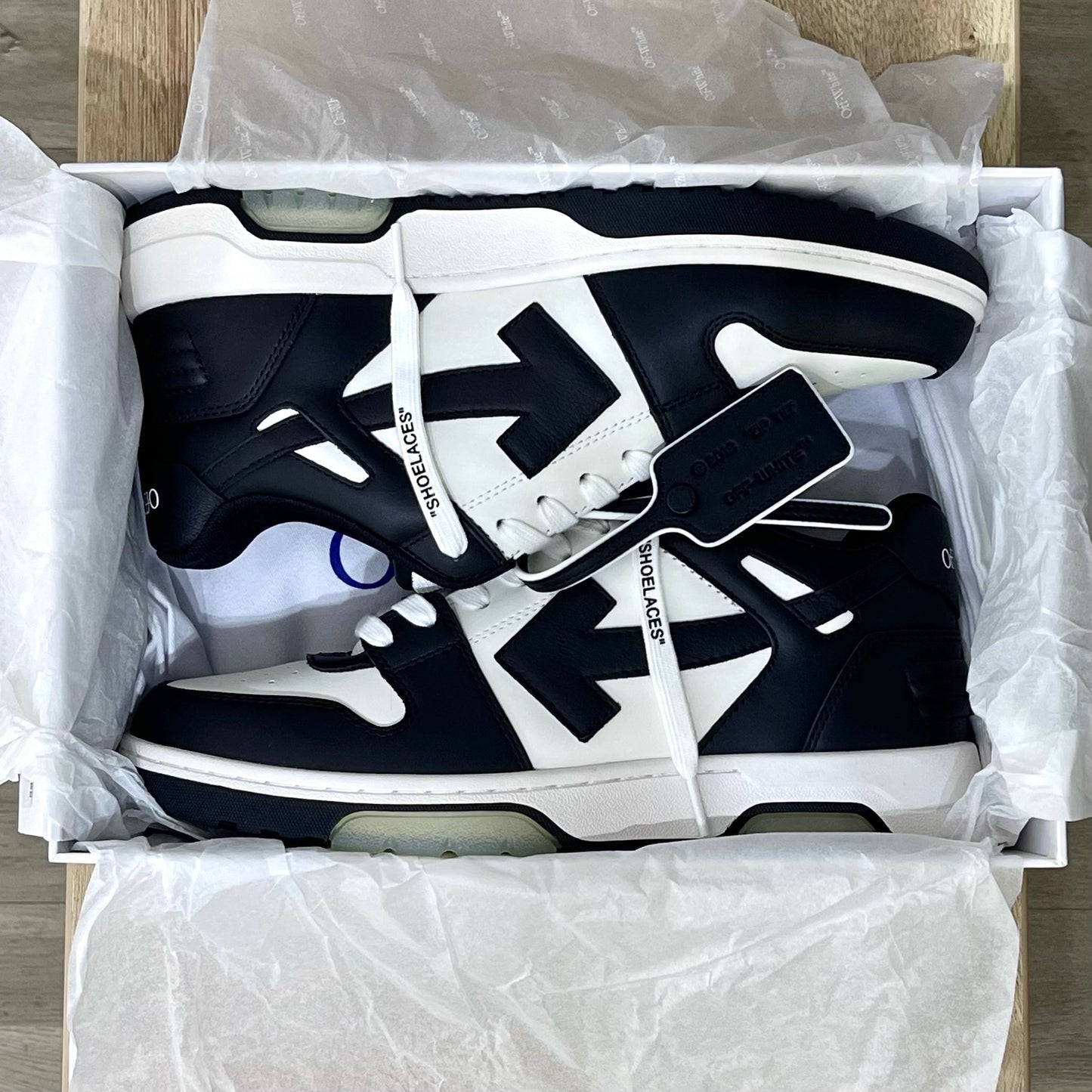 Off White Out Of Office - Panda