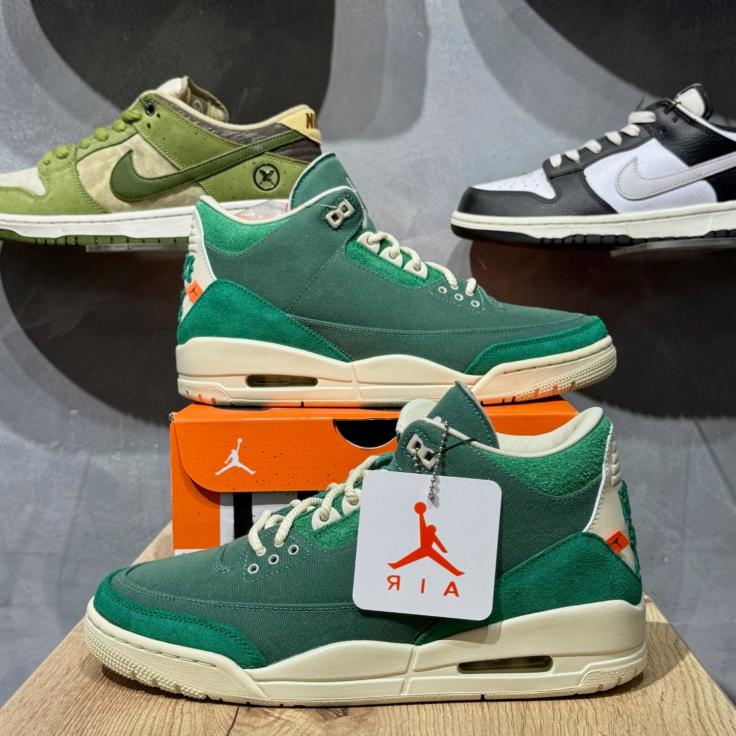 Jordan 3 x Nina Chanel - Abney Bicoastal W