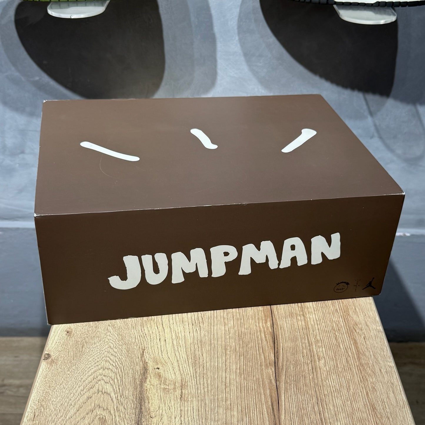 Jordan x Travis Scott Jumpman Jack - Dark Mocha