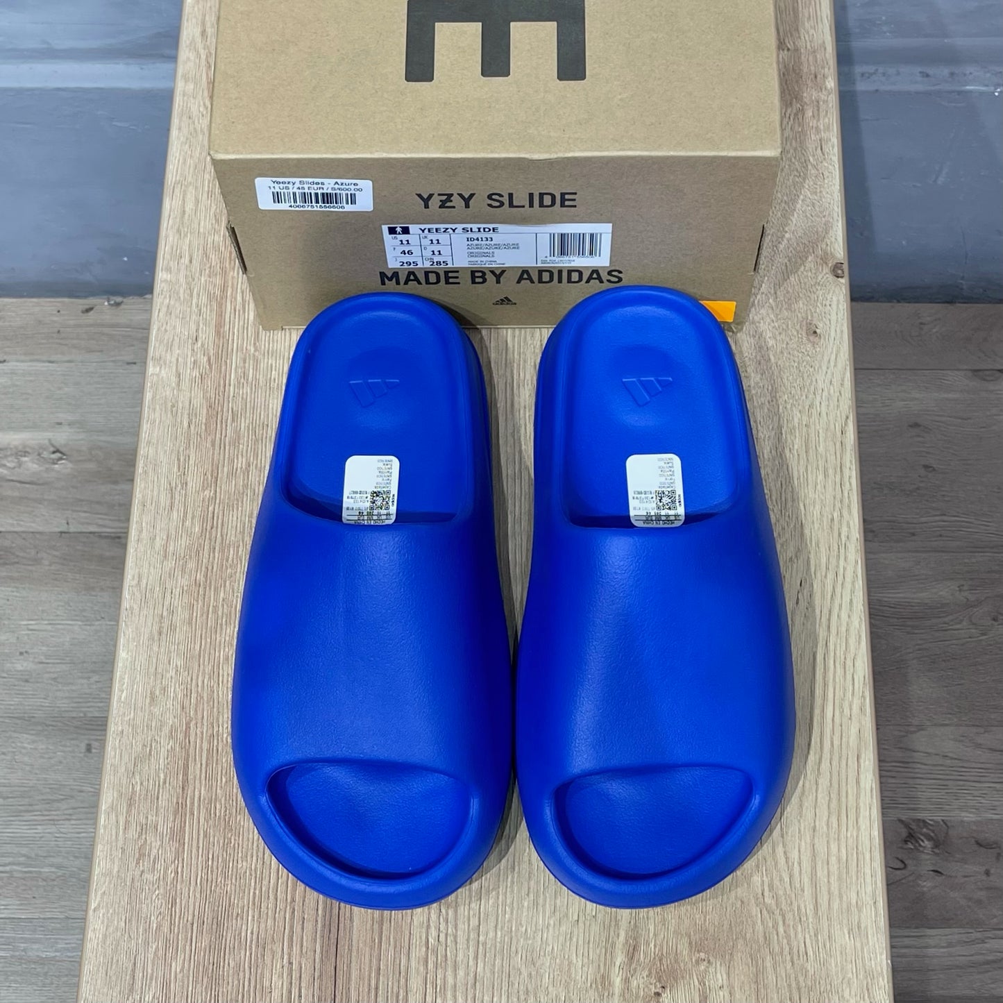 Yeezy Slides - Azure