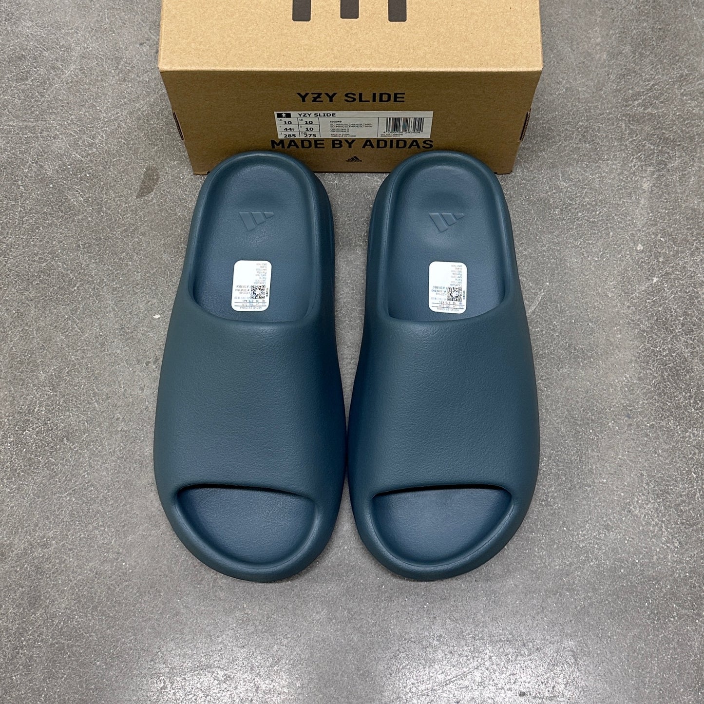 Yeezy Slides - Slate Marine