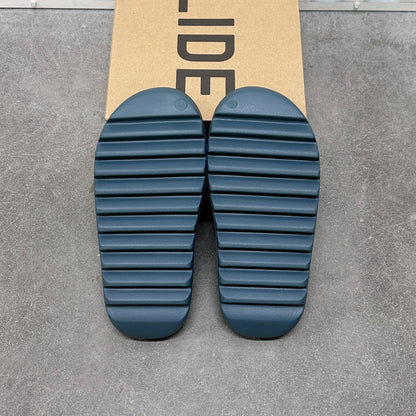 Yeezy Slides - Slate Marine