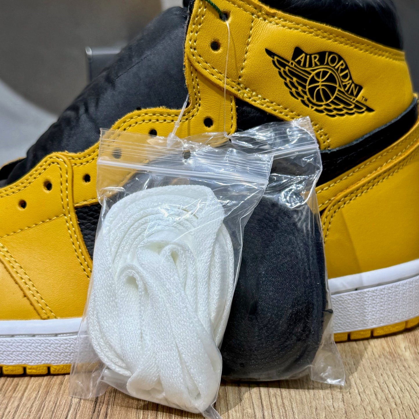 Jordan 1 High - Pollen
