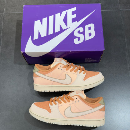 Nike Sb Dunk Low - Trocadero Gardens