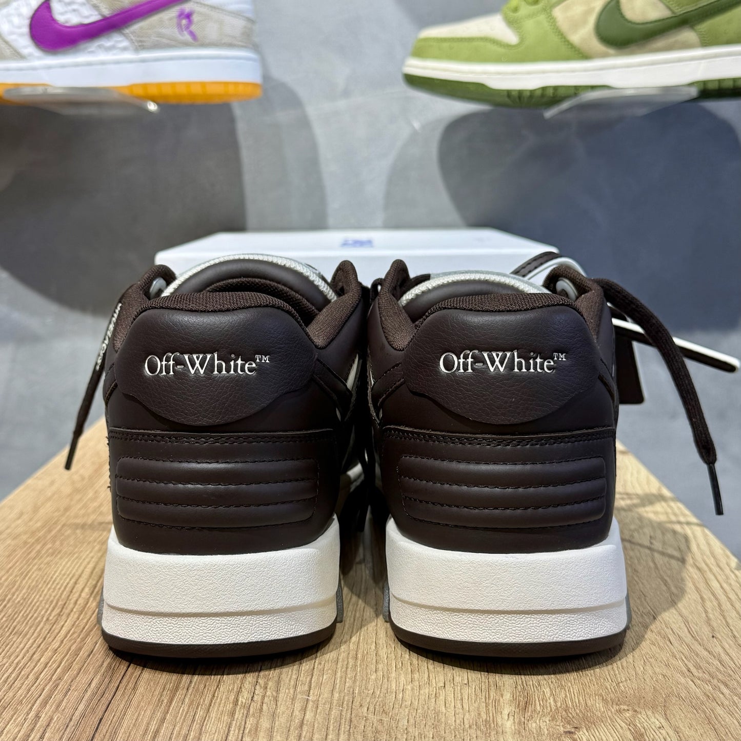 Off White Out Of Office - Chocolate & Cream