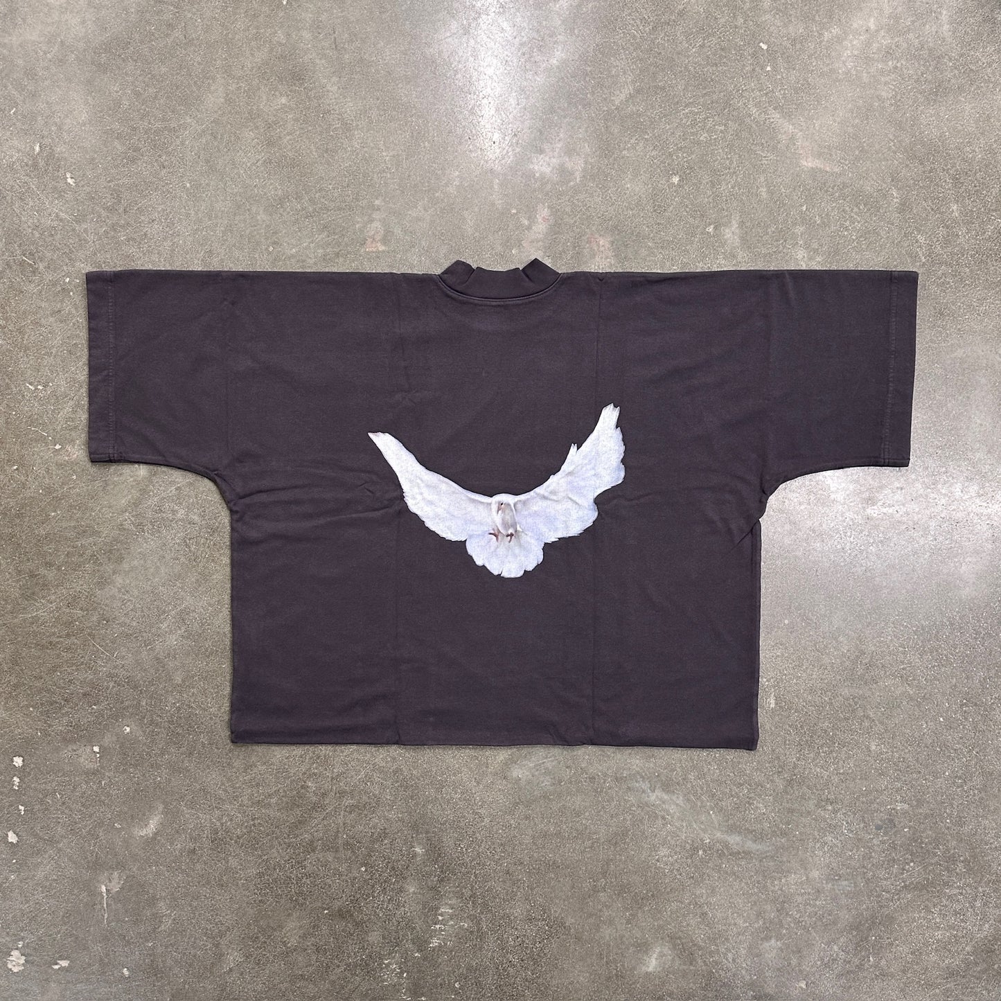 Yeezy x GAP x Balenciaga Dove No Seam Tee - Dark Grey