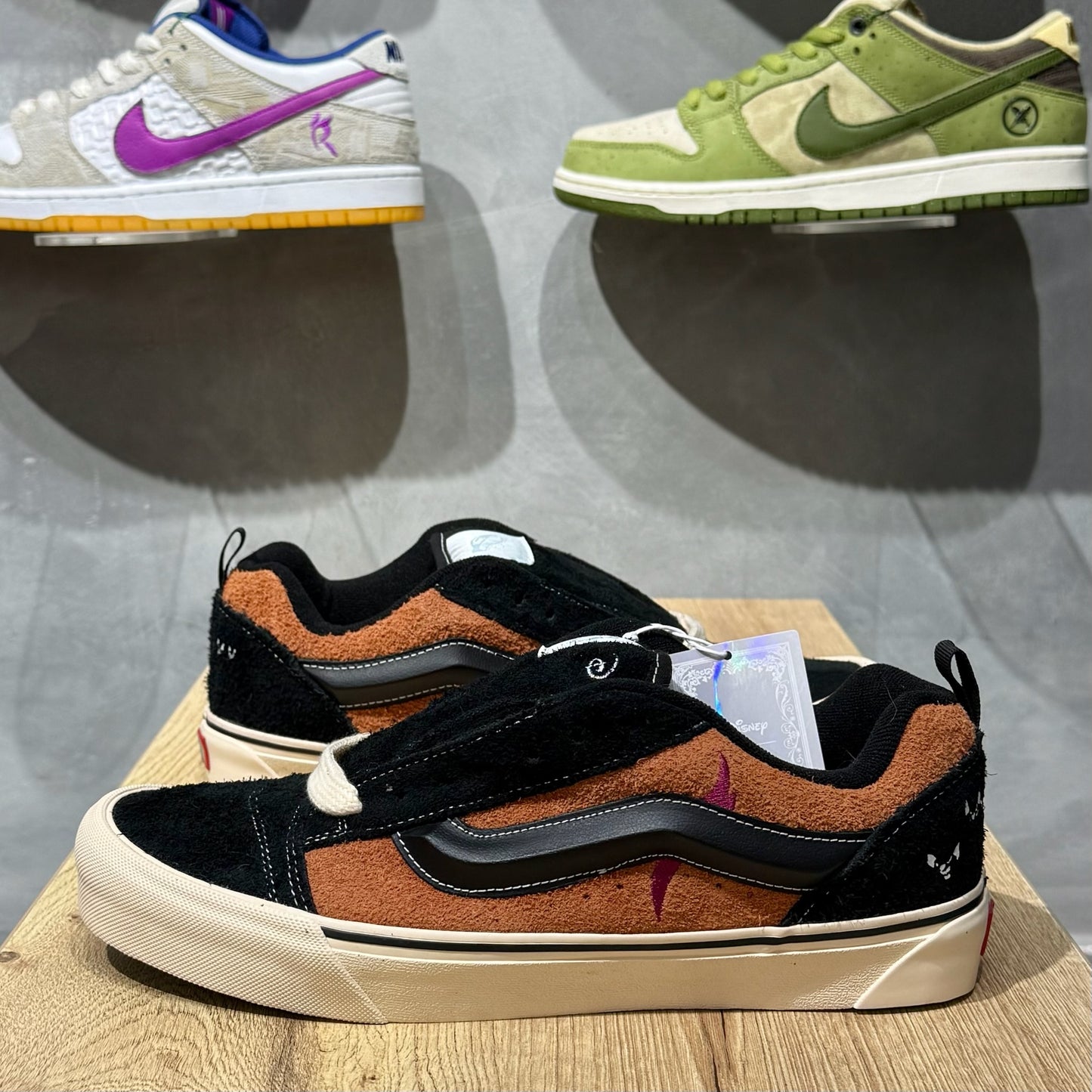 Vans x Disney Knu Skool - Scar