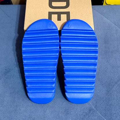 Yeezy Slides - Azure