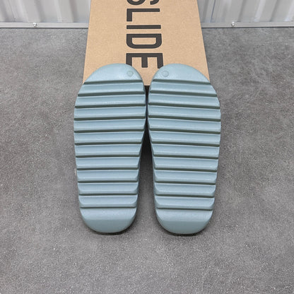 Yeezy Slides - Salt