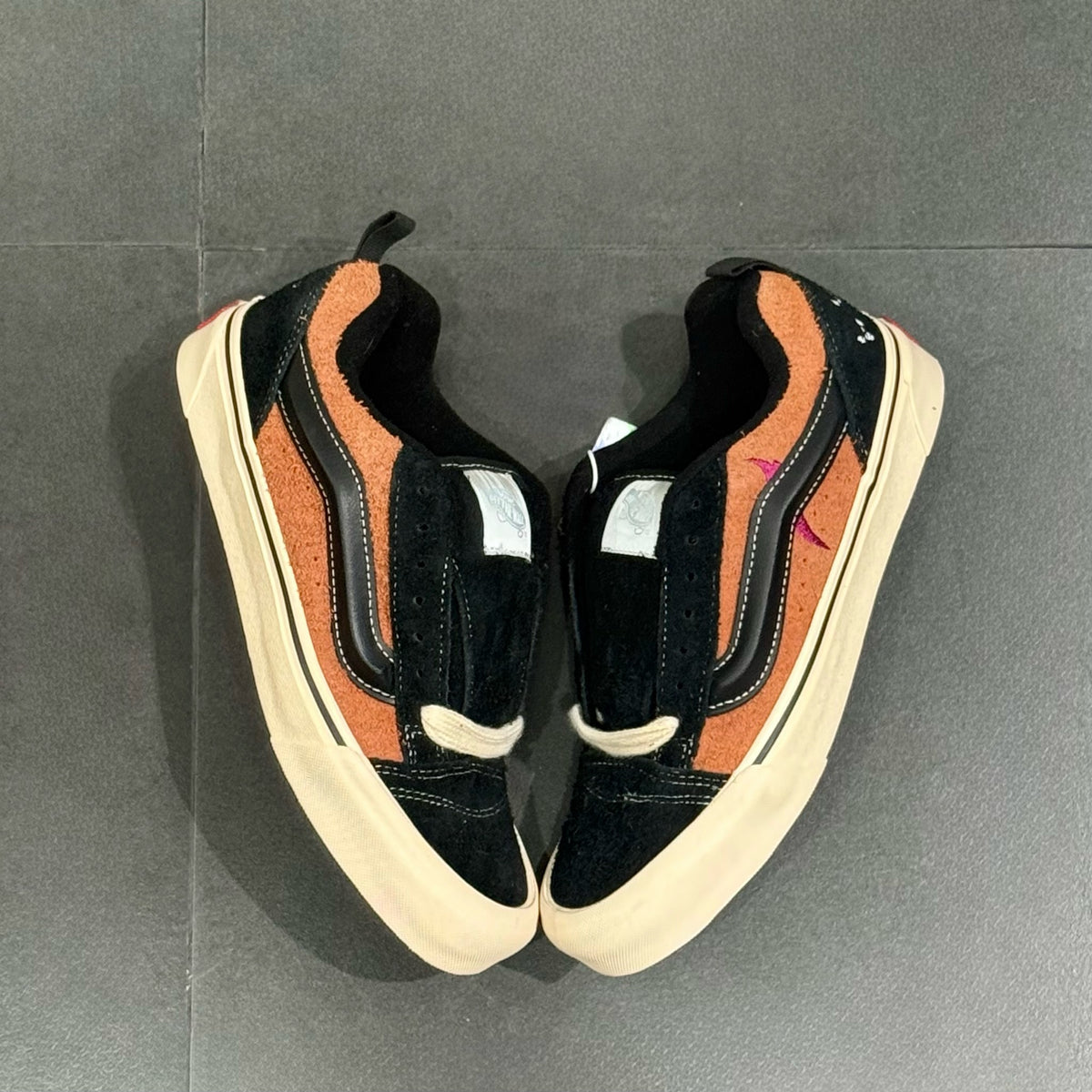 Vans Knu Skool x Disney - Scar