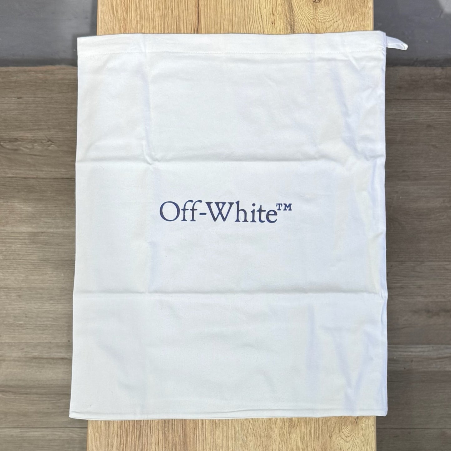 Off White Out Of Office - White & Dark Blue