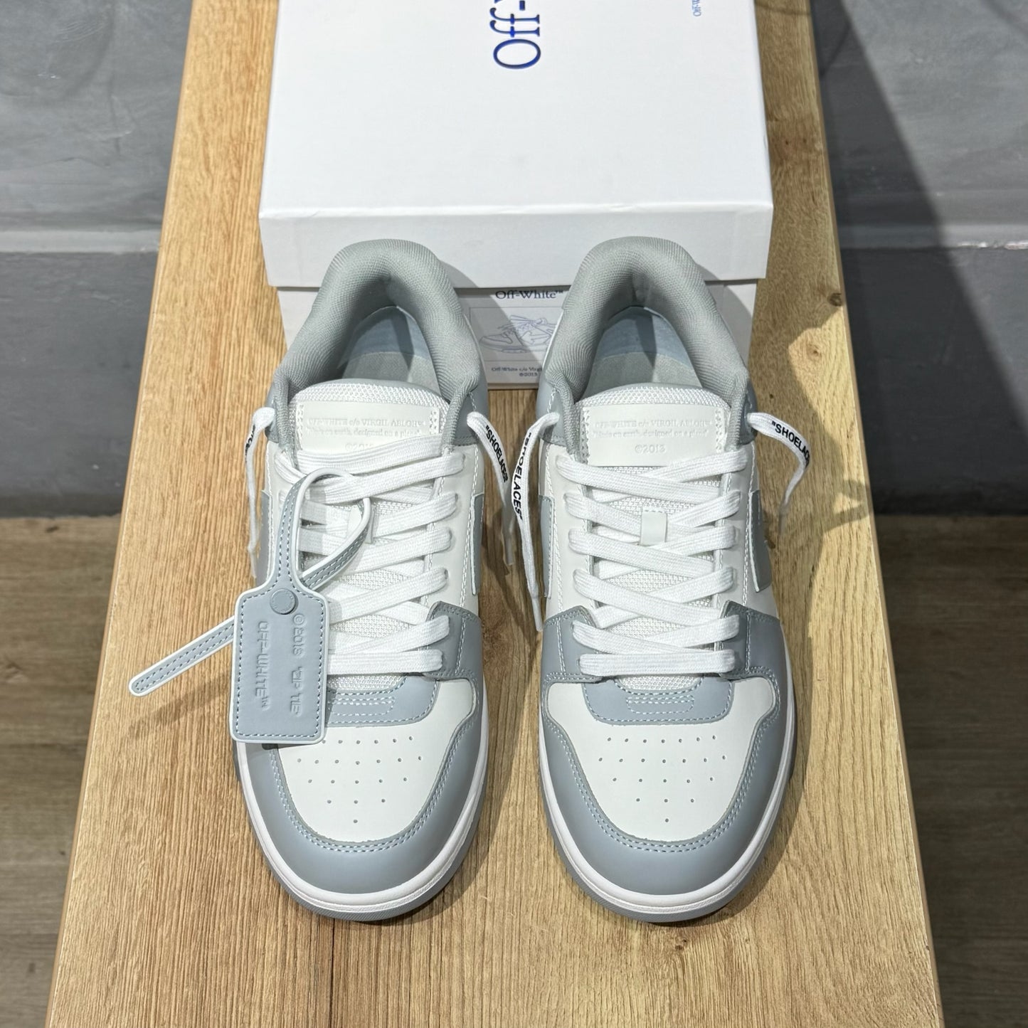 Off White Out Of Office - Light Grey